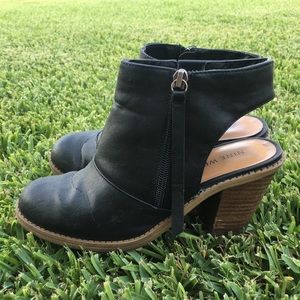 Nine West Black Cutout Booties